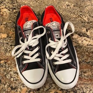 Ladies converse shoes